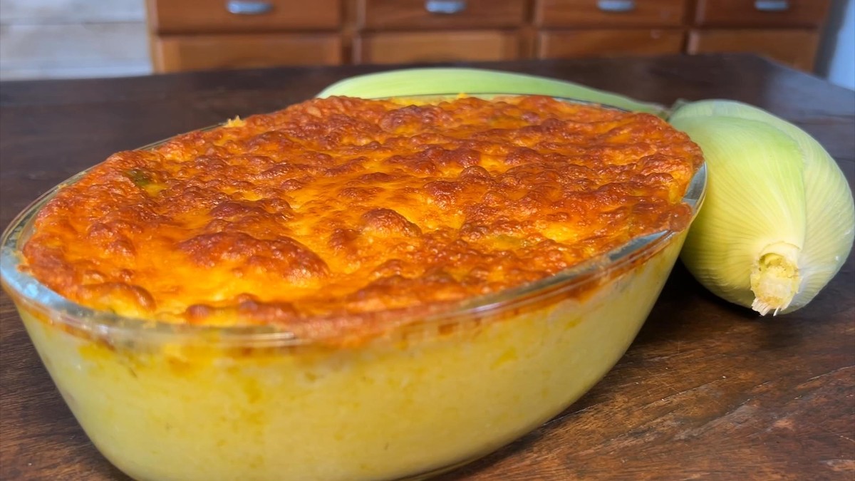 Receita Nosso Campo: aprenda a fazer bolo de milho salgado com queijo e linguiça