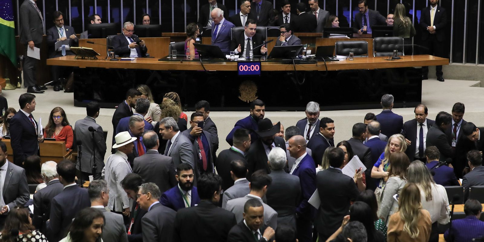 Congresso conclui votação da LDO de 2024