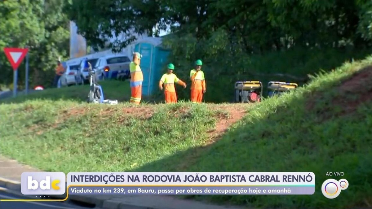 Obras de recuperação interditam trecho abaixo de viaduto na Rodovia João Baptista Cabral Rennó em Bauru | Bauru e Marília