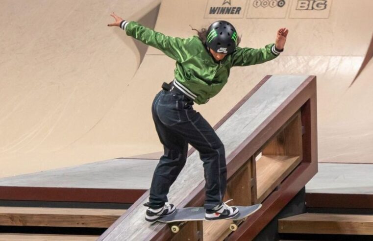 Rayssa Leal se classifica à final do Mundial de skate street no Japão