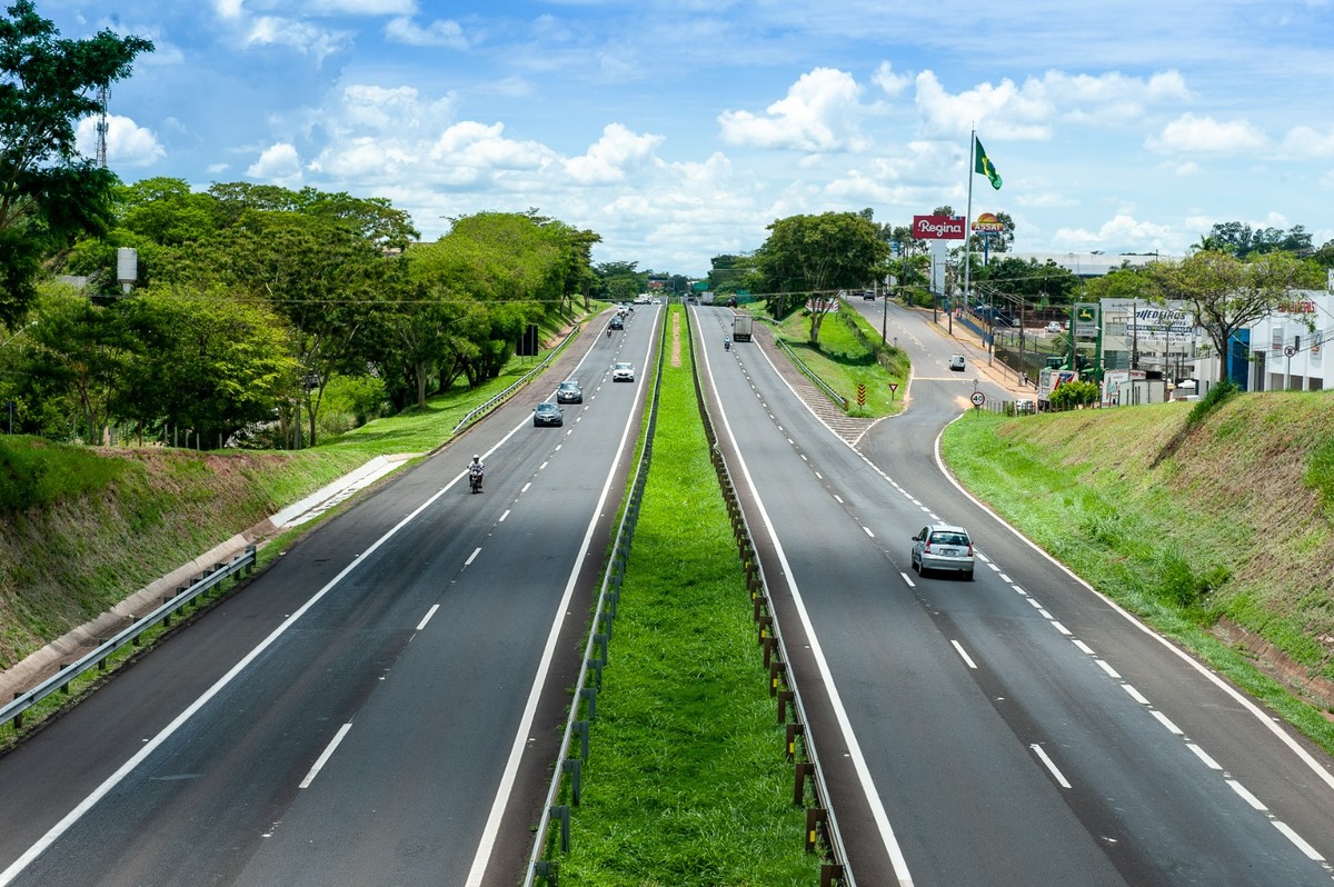 Obras no pavimento causam interdição na Rodovia Raposo Tavares, em Presidente Prudente | Presidente Prudente e Região