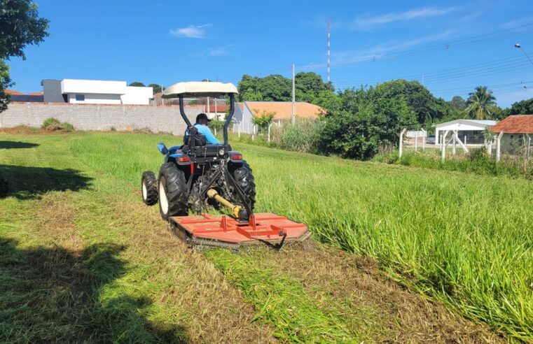 Secretaria de Meio Ambiente avança com mutirão da roçada