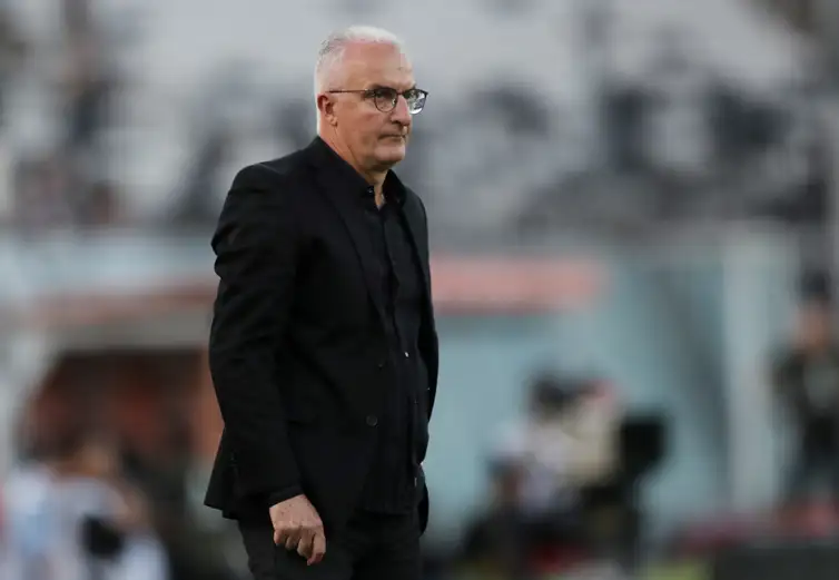 Técnico Dorival Júnior
11/03/2020
REUTERS/Ivan Alvarado