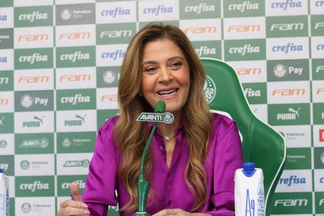 São Paulo (SP), 16/01/2024 - A presidente do Palmeiras, Leila Pereira, fala com a imprensa em coletiva só para jornalistas mulheres, no Centro de Treinamento do clube. Foto: Rovena Rosa/Agência Brasil