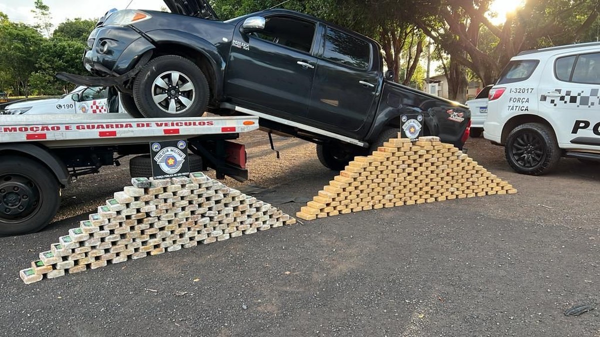 Policial rodoviário federal é preso com carregamento de cocaína e crack na Raposo Tavares em Assis | Bauru e Marília