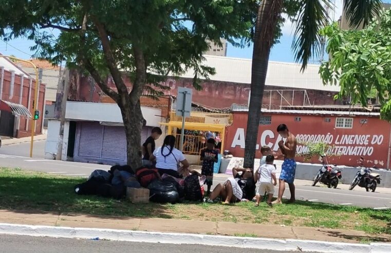 Prefeitura de Lins denuncia a vizinha Pirajuí por abandonar venezuelanos na rodoviária da cidade | Bauru e Marília