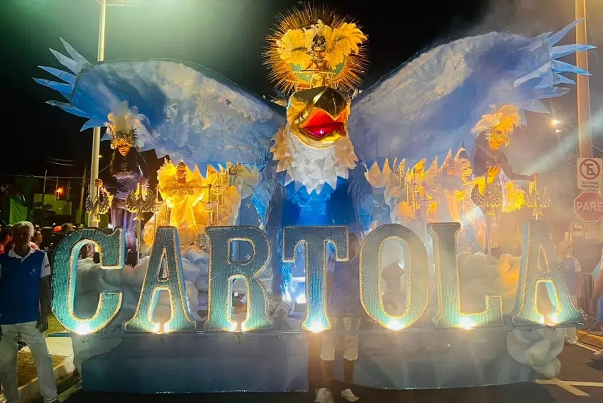 Escola de samba Cartola vence o carnaval 2024 em Bauru