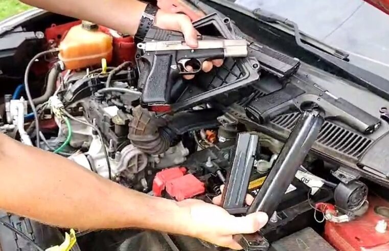 Casal é flagrado com armas escondidas em capô de carro em rodovia de Ourinhos