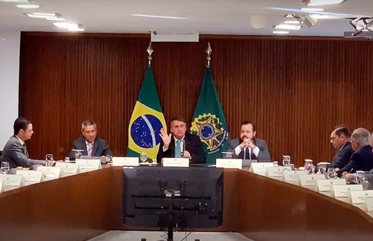 Bolsonaro reconhece caráter eleitoreiro da PEC das Bondades, em vídeo