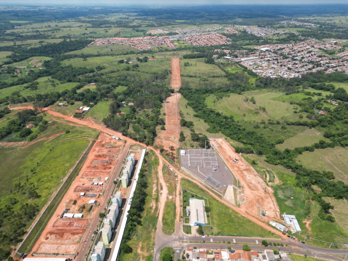 Com previsão de conclusão em até 12 meses, obras de avenida que interligará João Domingos Netto e Humberto Salvador têm início | Presidente Prudente e Região