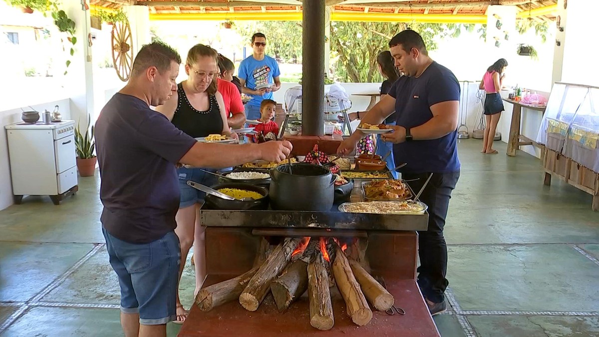 Restaurantes atraem turistas com comida simples na zona rural | Nosso Campo