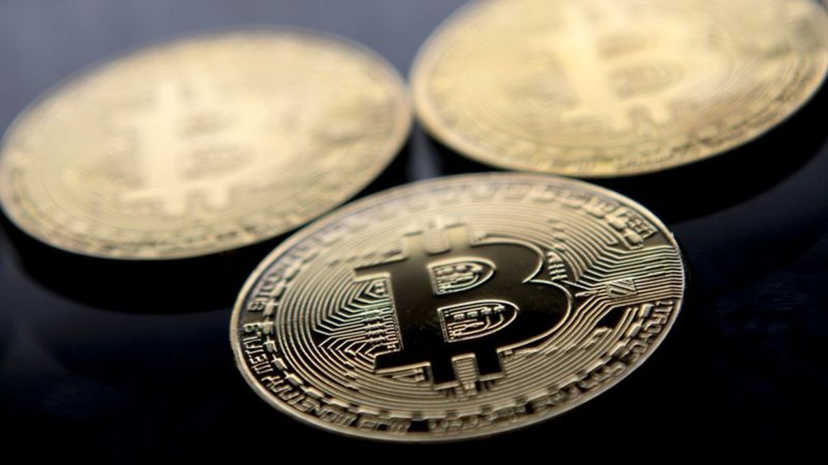 Bitcoin bate US$ 69,2 mil e supera recorde histórico