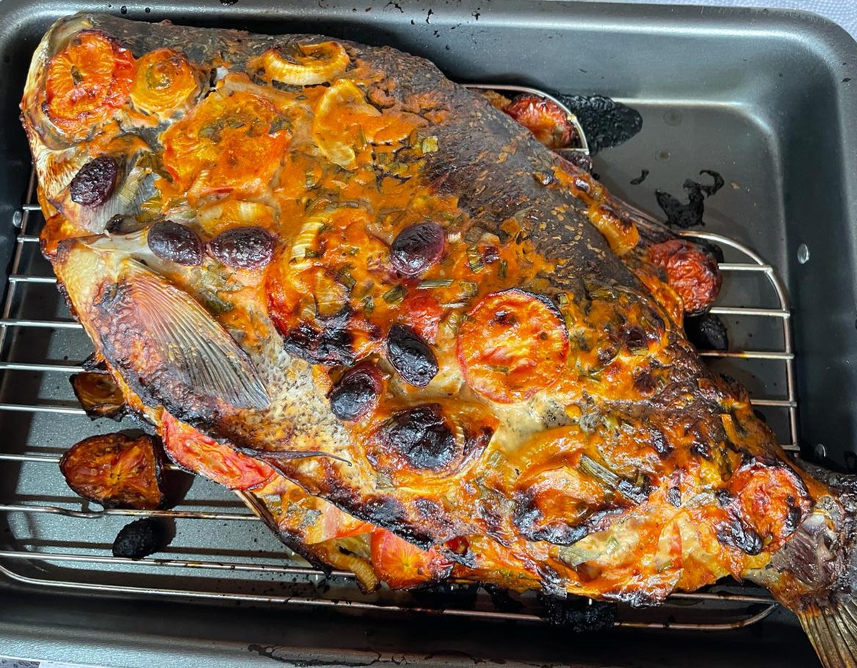 Tradicional na mesa de muitas famílias, aprenda a Preparar Pacu recheado para a Sexta-feira Santa