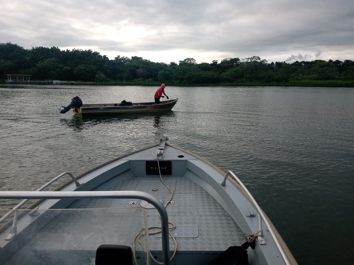 Fiscalização flagra pescador com redes armadas irregularmente no Rio Paraná, em Panorama | Presidente Prudente e Região