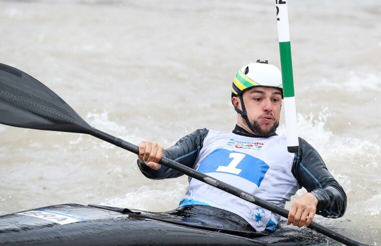 Paris 2024: Pepê Gonçalves carimba vaga na canoagem slalom