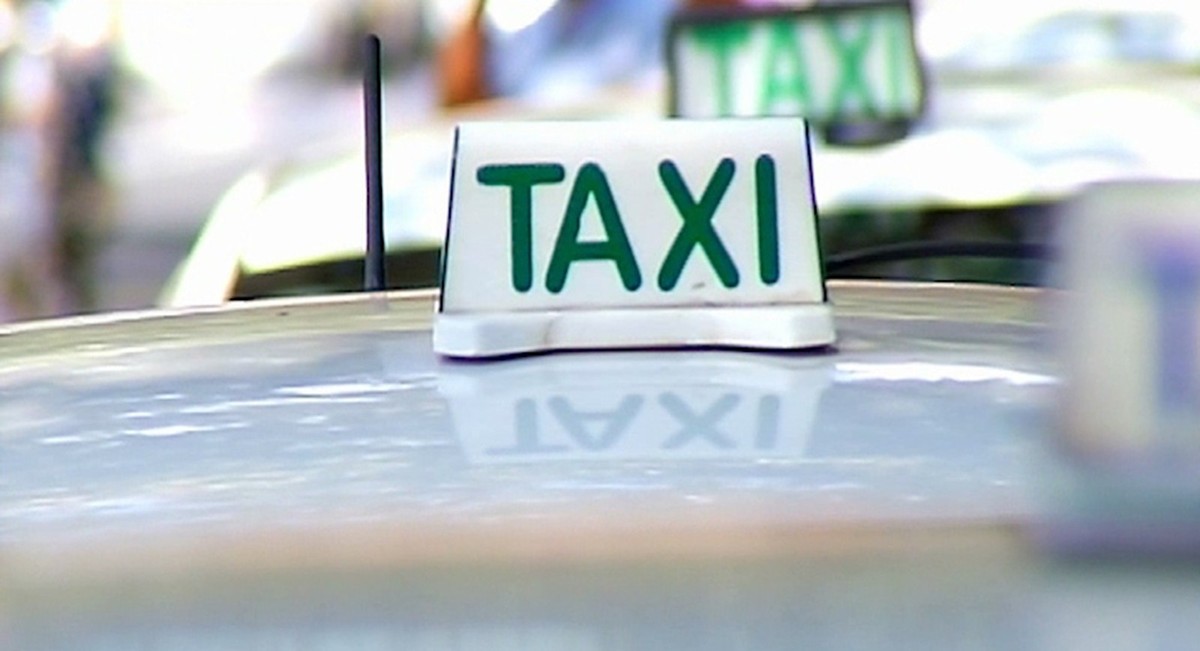 Recadastramento para taxistas deve ser feito até sexta-feira em Bauru; veja como funciona | Bauru e Marília