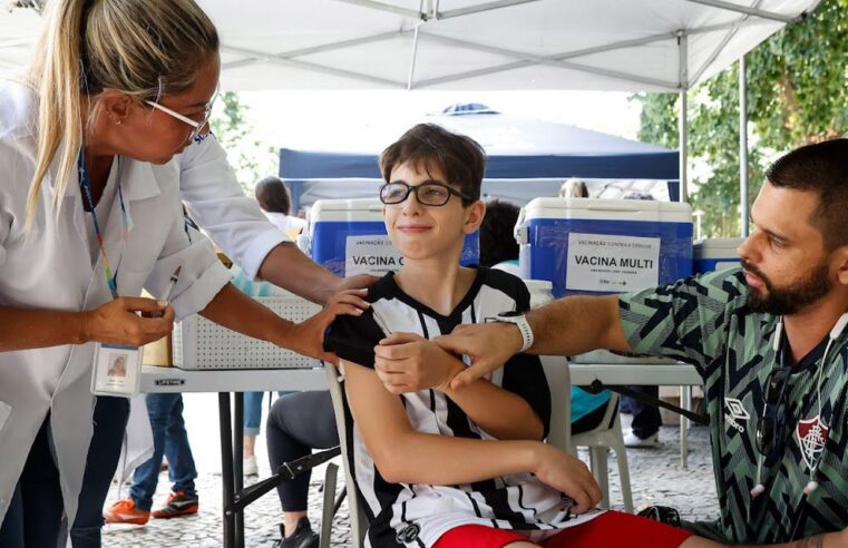 Rio começa a imunizar crianças de 12 anos contra a dengue