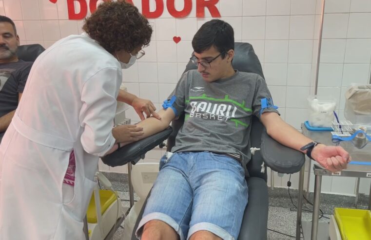 Após quase um ano de preparo, jovem autista realiza sonho de se tornar doador de sangue: ‘Nos inspira’, diz pai | Bauru e Marília