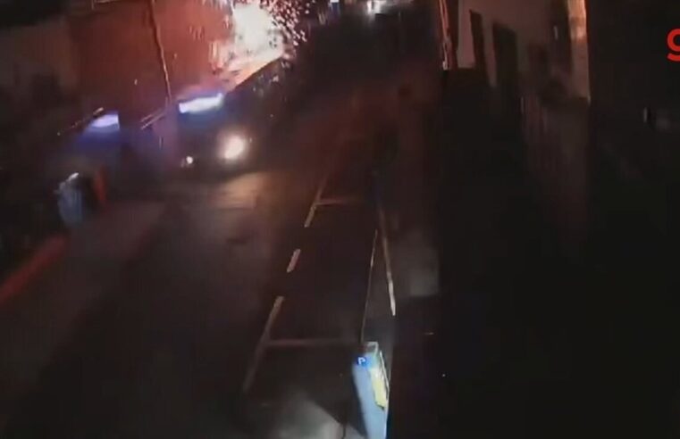 Ônibus bate em poste e provoca explosão e falta de energia elétrica em Botucatu; vídeo | Bauru e Marília