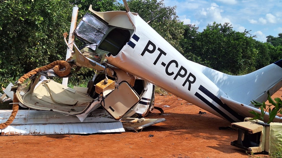 Avião com cocaína interceptado pela FAB: o que se sabe sobre avião que quebrou ao meio em pouso forçado em SP | Bauru e Marília