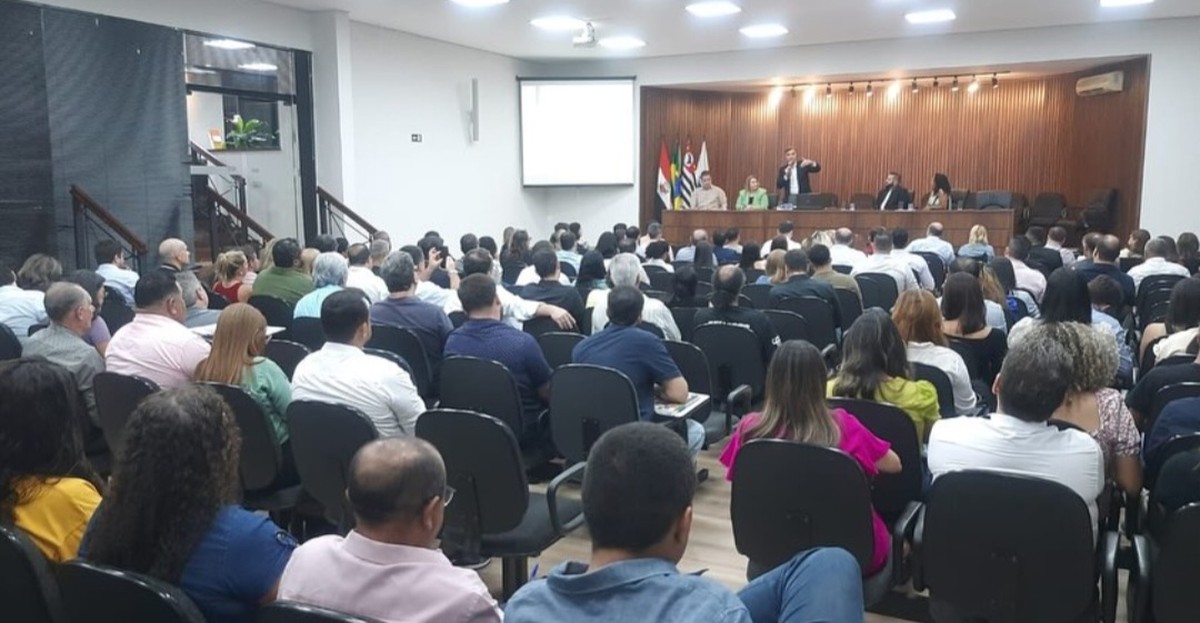 Palestra debate as perspectivas para as eleições municipais de 2024, em Presidente Prudente | Presidente Prudente e Região