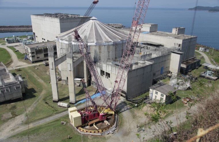 Setor de energia nuclear contesta dados de relatório do TCU que apontam alta na conta de luz com Angra 3 | Economia