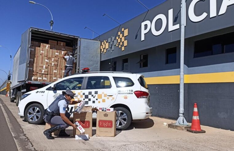 Polícia Rodoviária apreende 225 mil maços de cigarros contrabandeados do Paraguai em rodovia de Bauru